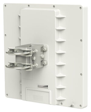MikroTik QRT 5 Routerboard Trådløs - PoE, Gigabit Ethernet, 5GHz, 24dBi