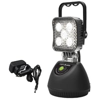 Genopladelig LED-lampe med magnet, 15 W, 900 lumen